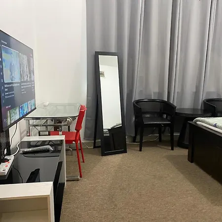 Twin Room With Shared Bathroom - No Parking Space Abu Dhabi Exterior photo